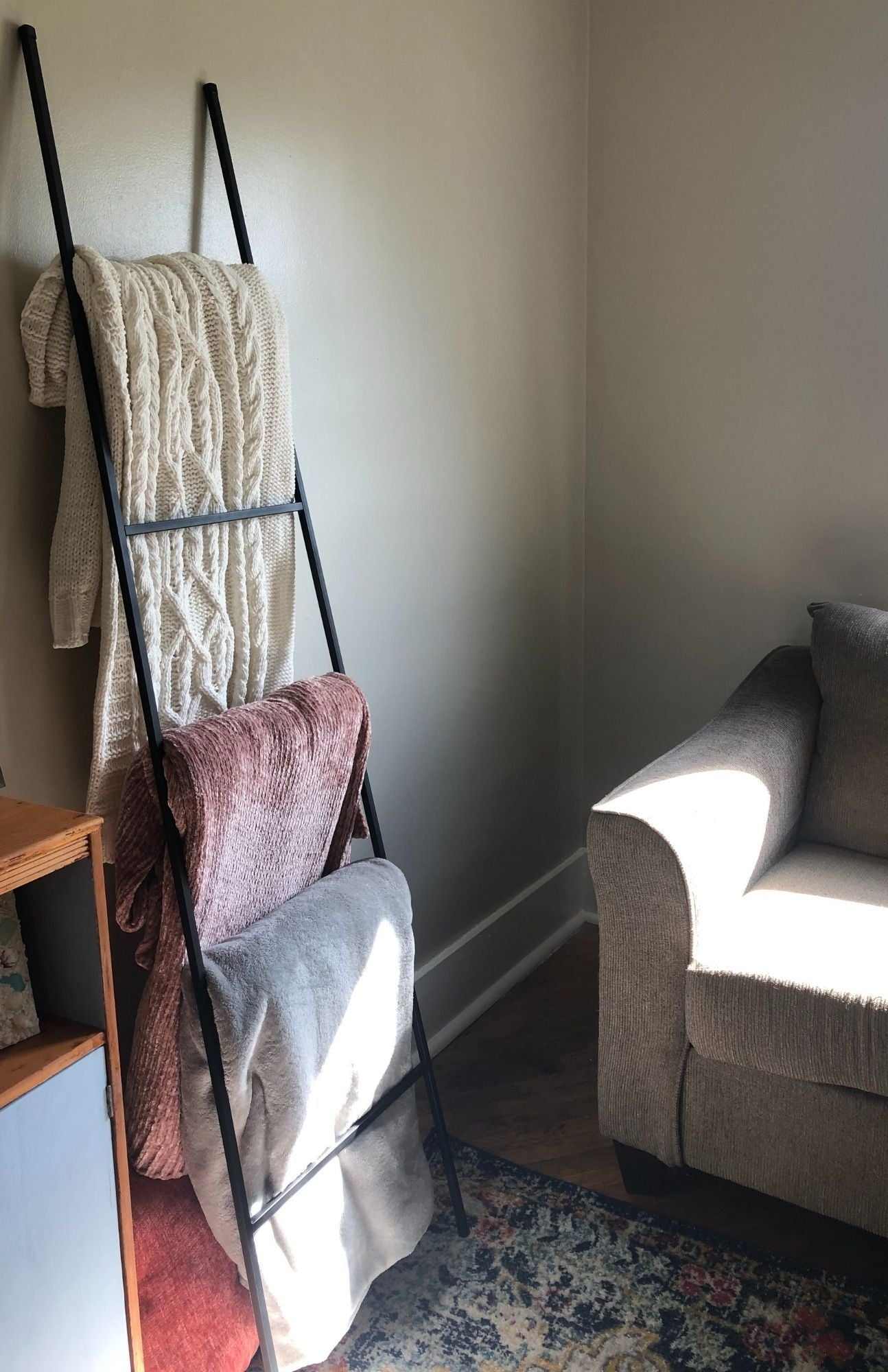 Towel and Blanket Storage