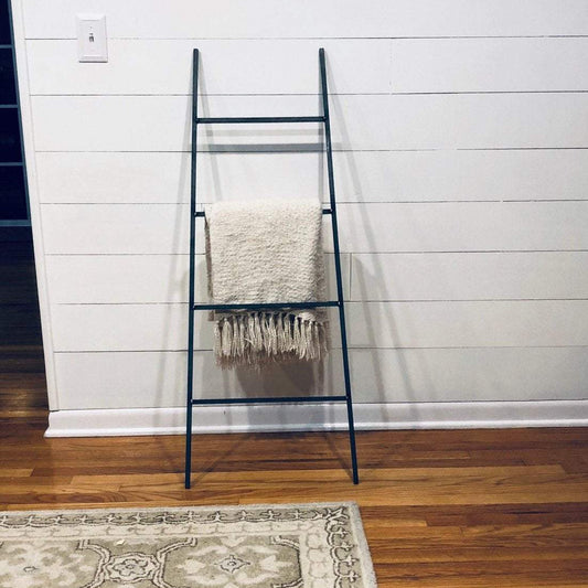 Metal Blanket Ladder