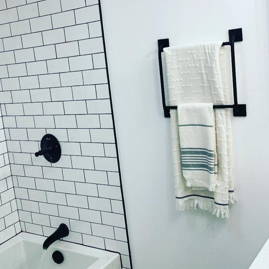 Bathroom Hand Towel Ladder