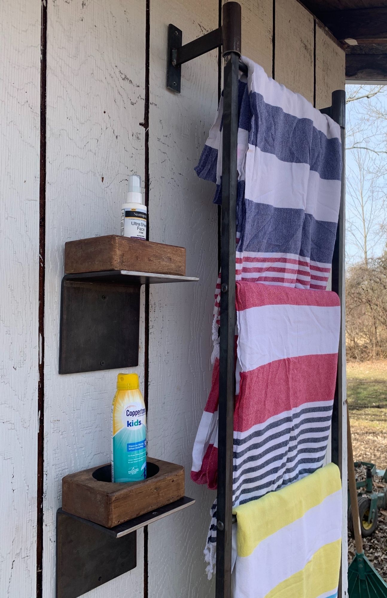 The Wall Mounted Metal Ladder Industrial Farm Co Barn