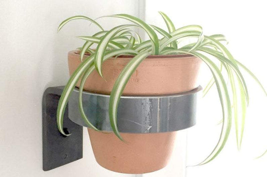Outdoor Metal Pot Holder