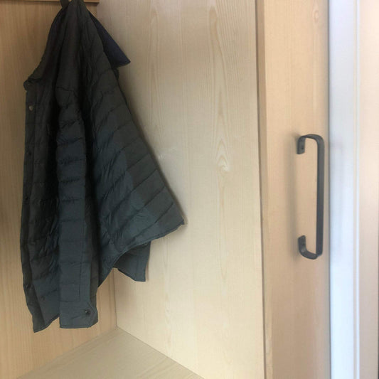 Simple Bar Door Pull